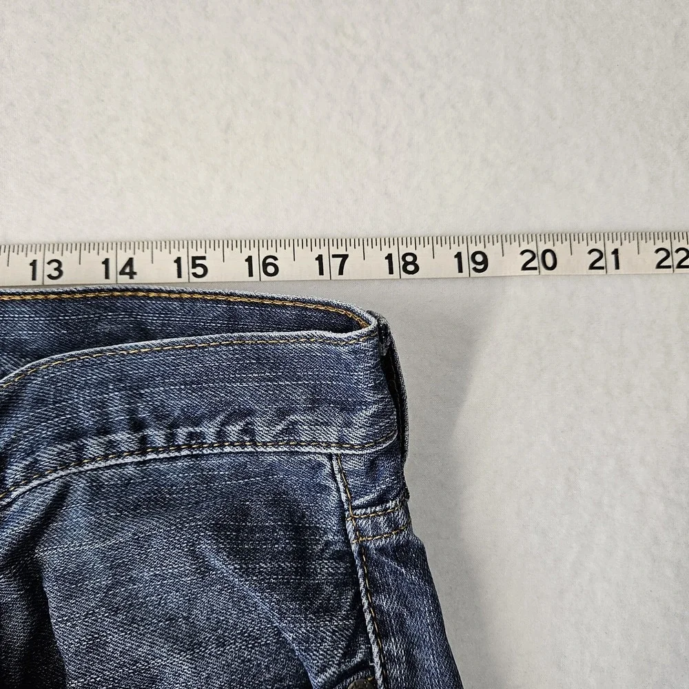 Levis levi 527